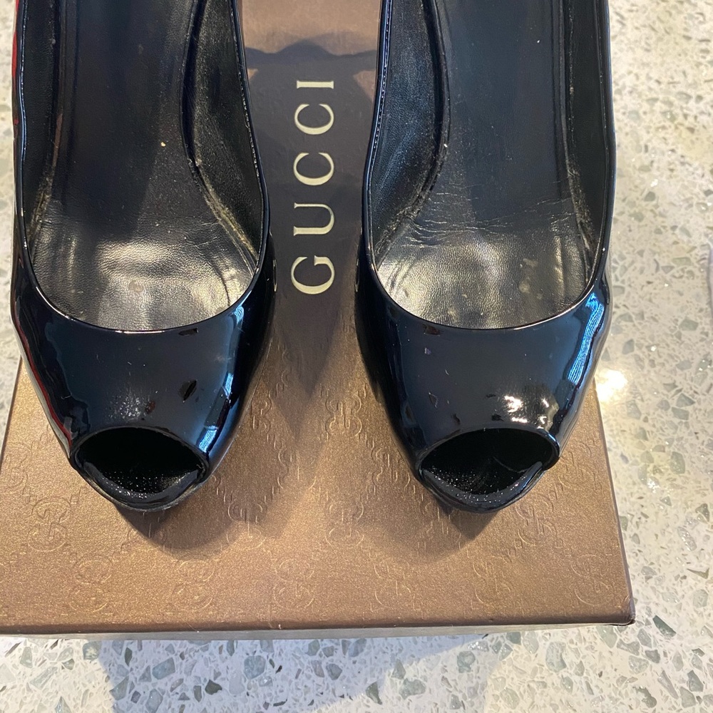 GUCCI SHOES